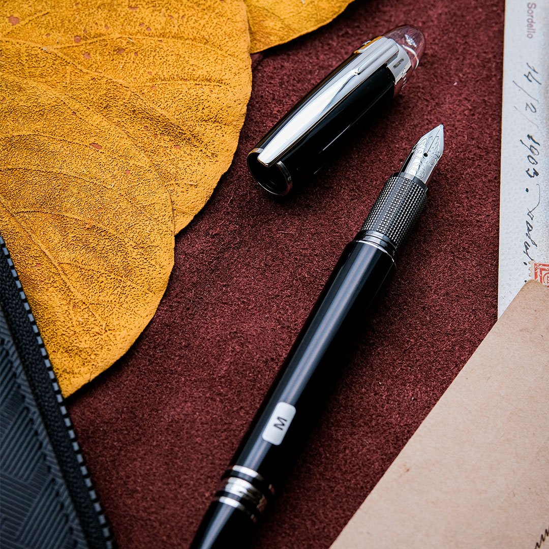 MB0392 - Montblanc - Starwalkers Soulmakers for 100 Years - Collectible fountain pens & more