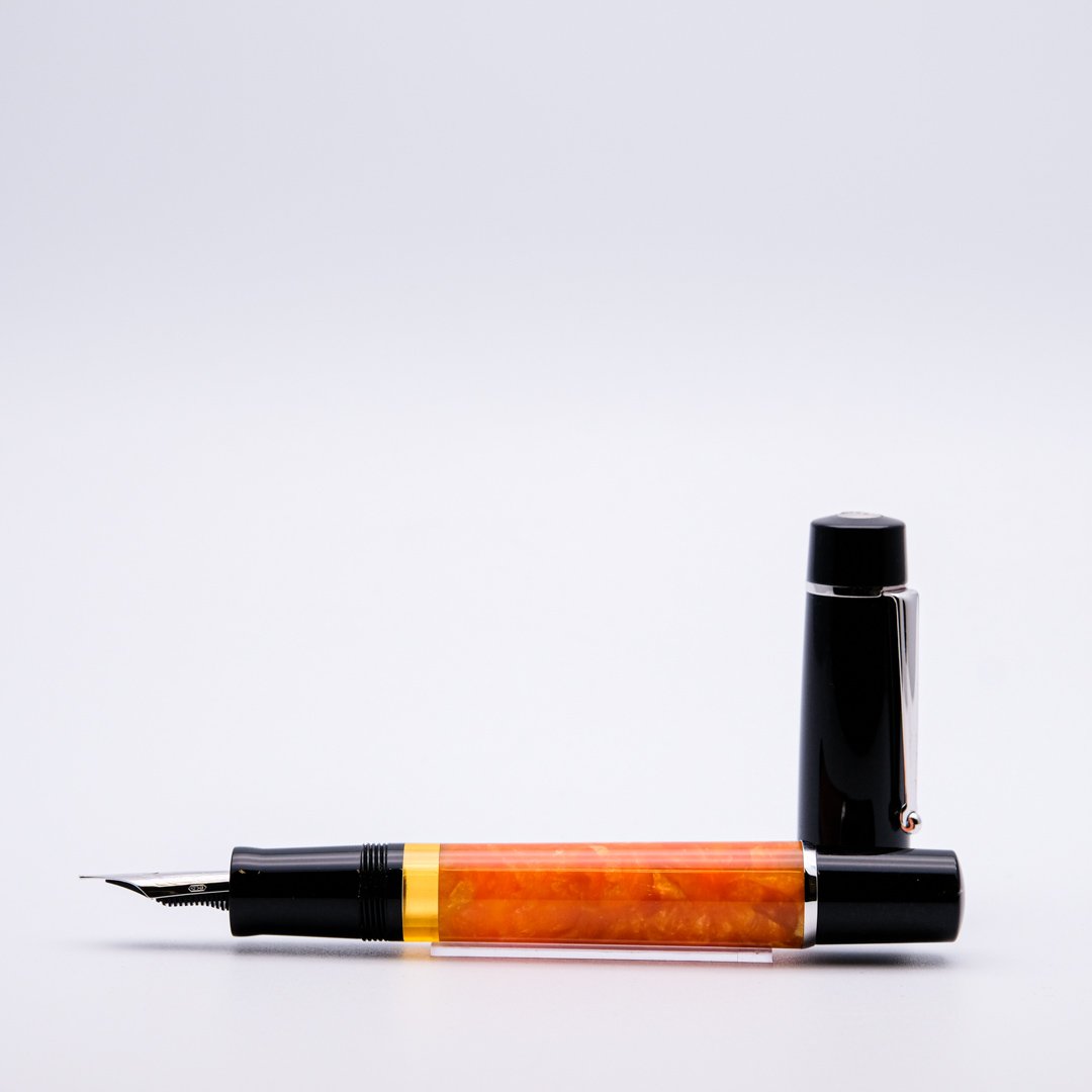 DE0048 - Delta - Dolcevita Big Size Black - Collectible pens - fountain pen & More