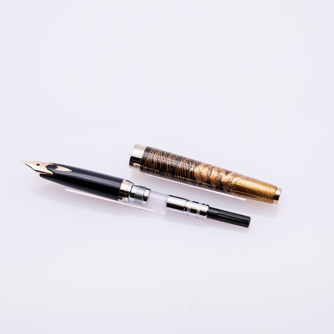 SA0001 - Sailor - Kaga Maki-e Mountain Landscape - Collectible pens - fountain pen & More