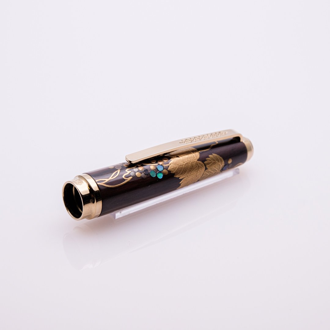 SA0002 - Sailor - Kaga Maki-e Grape Budoh FP - Collectible pens - fountain pen & More