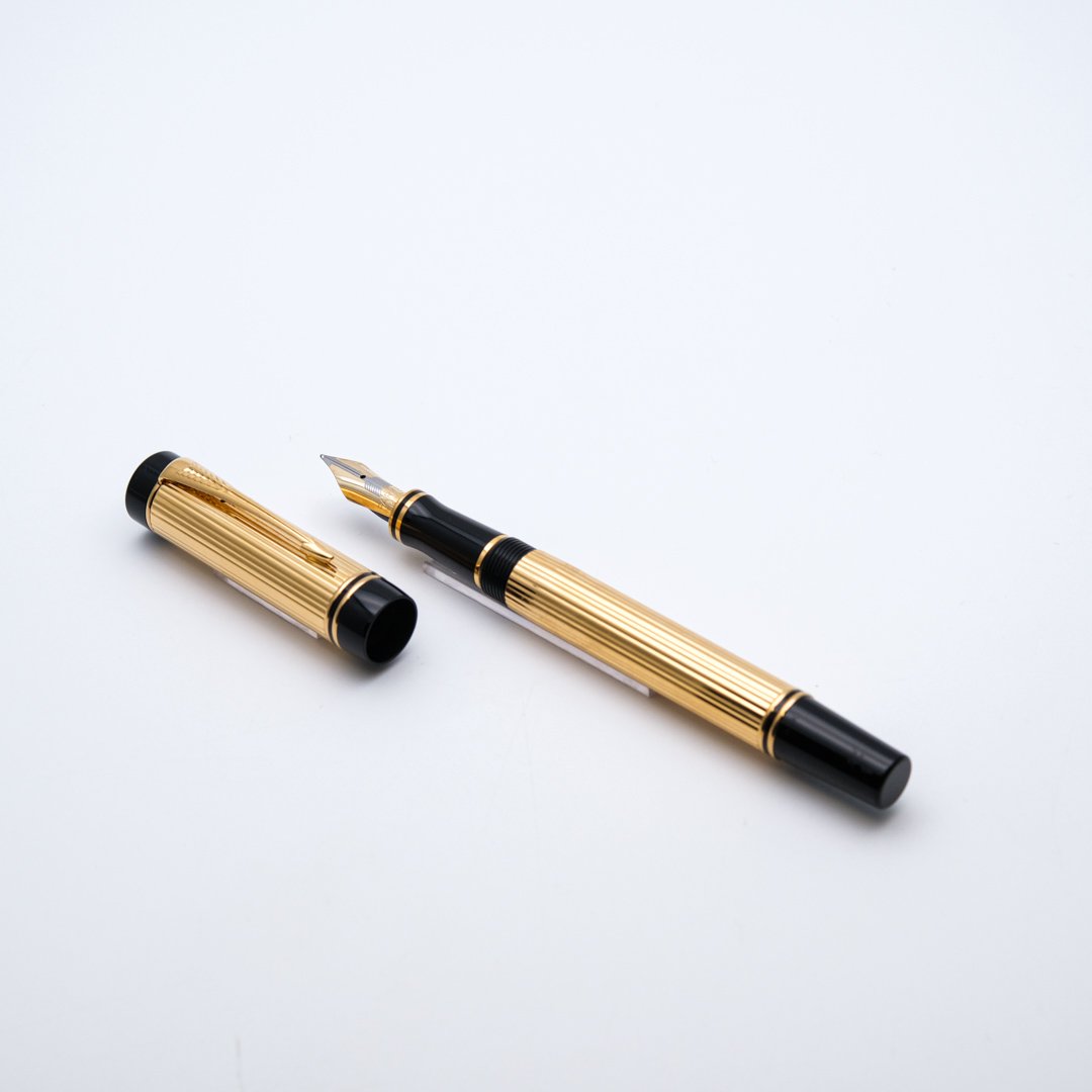 PK0056 - Parker - Duofold MK1 International Gold Plated - Collectible pens fountain pen & More - 2