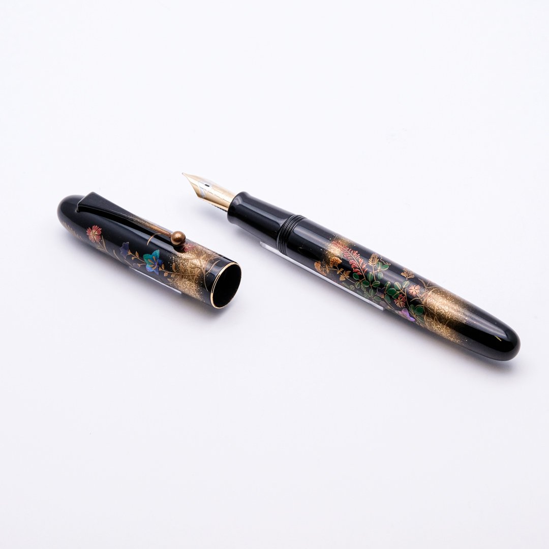 NK0037 - Namiki - Yukari Royale Flowers - Collectible pens & more