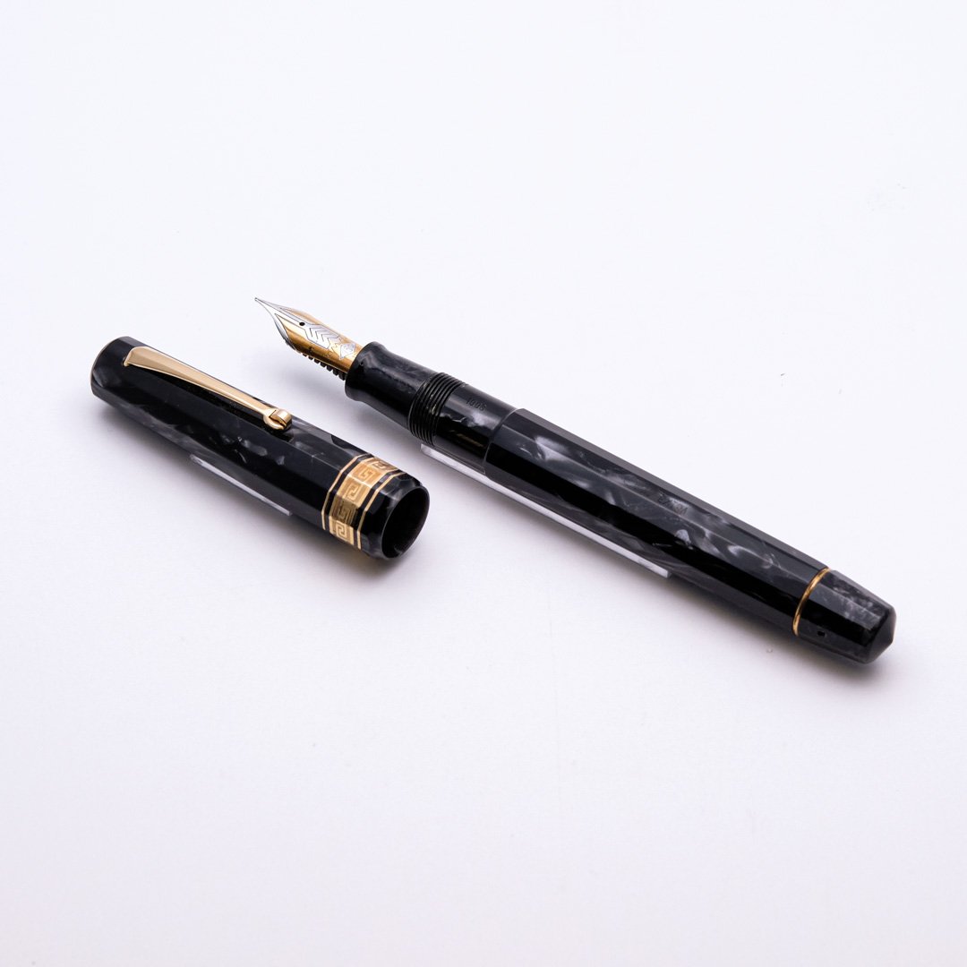 OM0083 - Omas - Extra Paragon Black Celluloid - Collectible pens & more