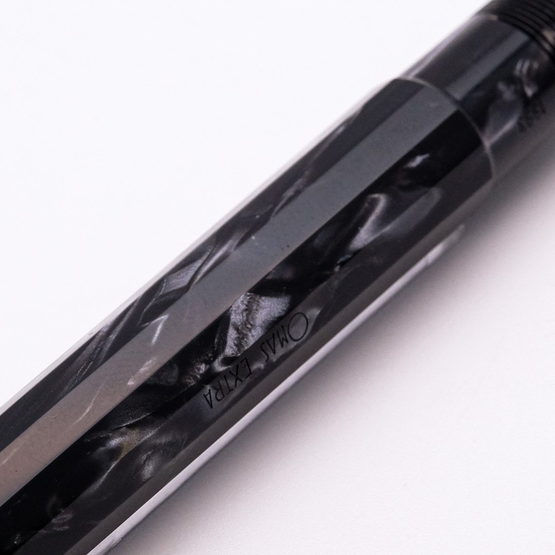 OM0083 - Omas - Extra Paragon Black Celluloid - Collectible pens & more