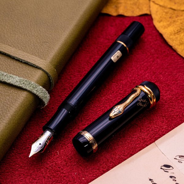 MB0322 - Montblanc - Writers Edition Agatha Christie 4810 - Collectible fountain pen and more-1