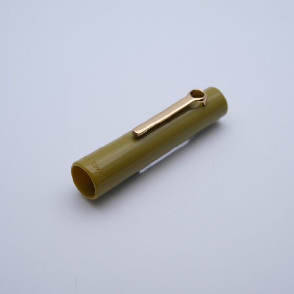 OM0146 - Omas - Tokyo - Olive Green - Collectible fountain pens & more -1-3