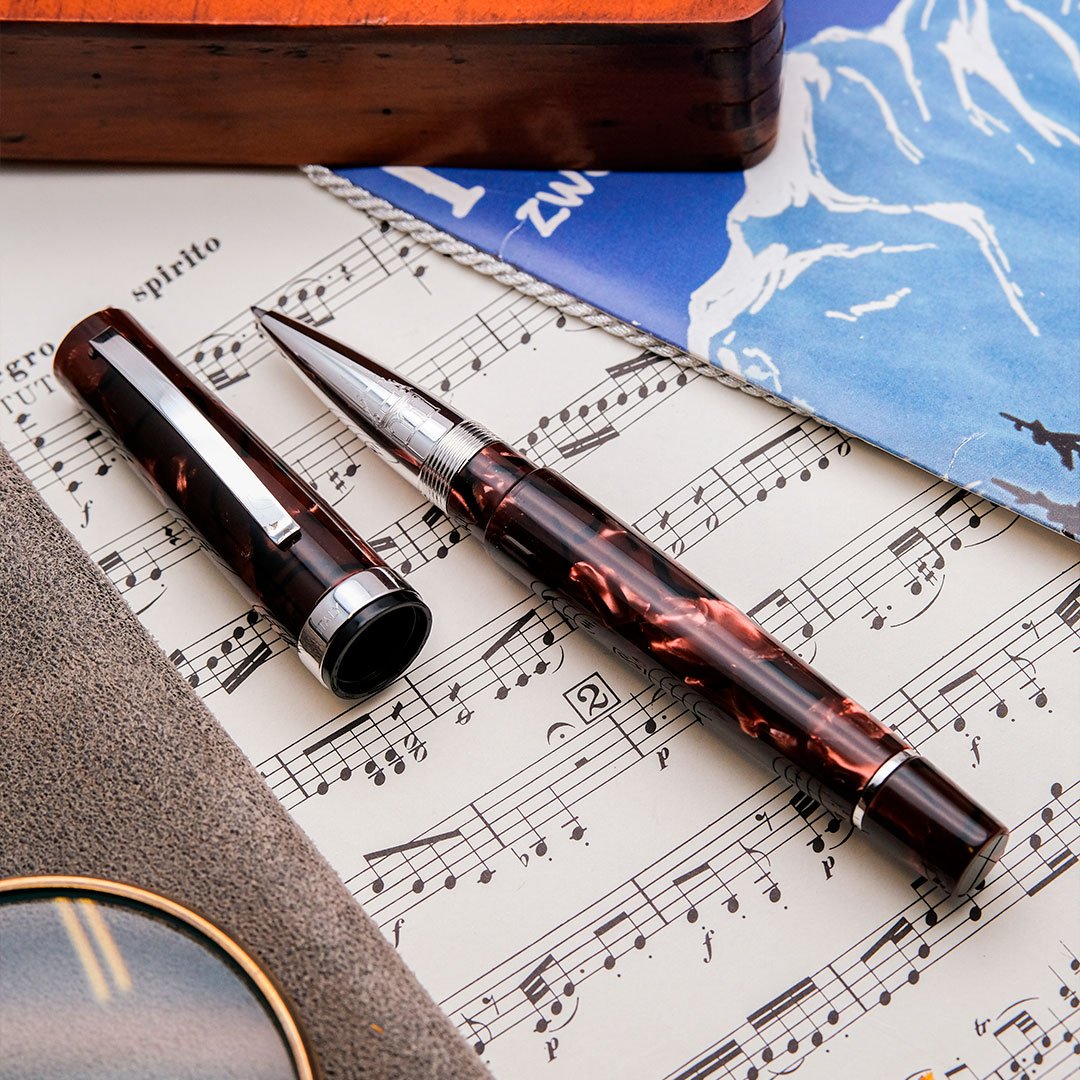 OM0138 - Omas - Bologna Red Celluloid - Collectible fountain pens & more -1