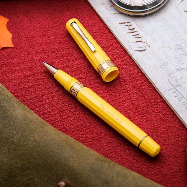 OM0149 - Omas - Ferrari Special Edition 456 GT Yellow - Collectible fountain pens & more