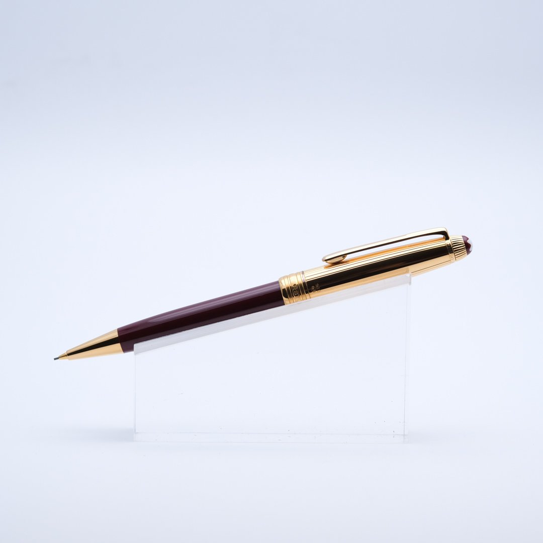 MB0501 - Montblanc - Douè Bordeaux Vermeil Pinstripe - Collectible fountain pens & more -1