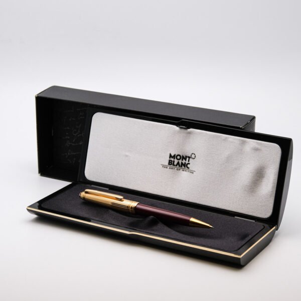 MB0501 - Montblanc - Douè Bordeaux Vermeil Pinstripe - Collectible fountain pens & more -1