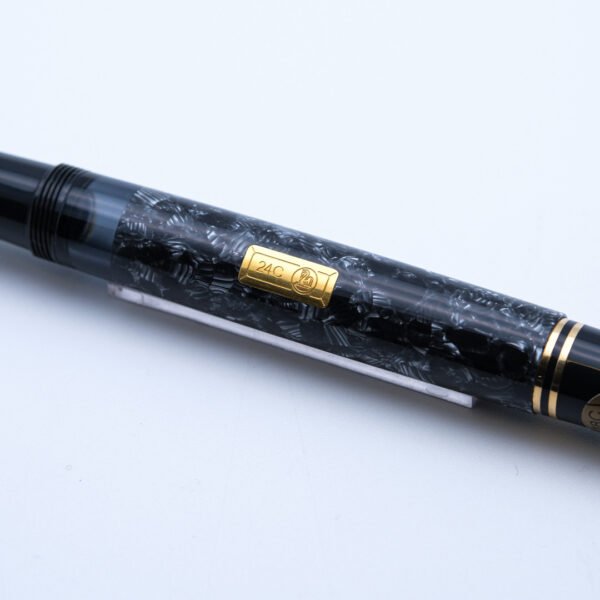 PE0060 - Pelikan - Wall Street - Collectible fountain pens & more -1