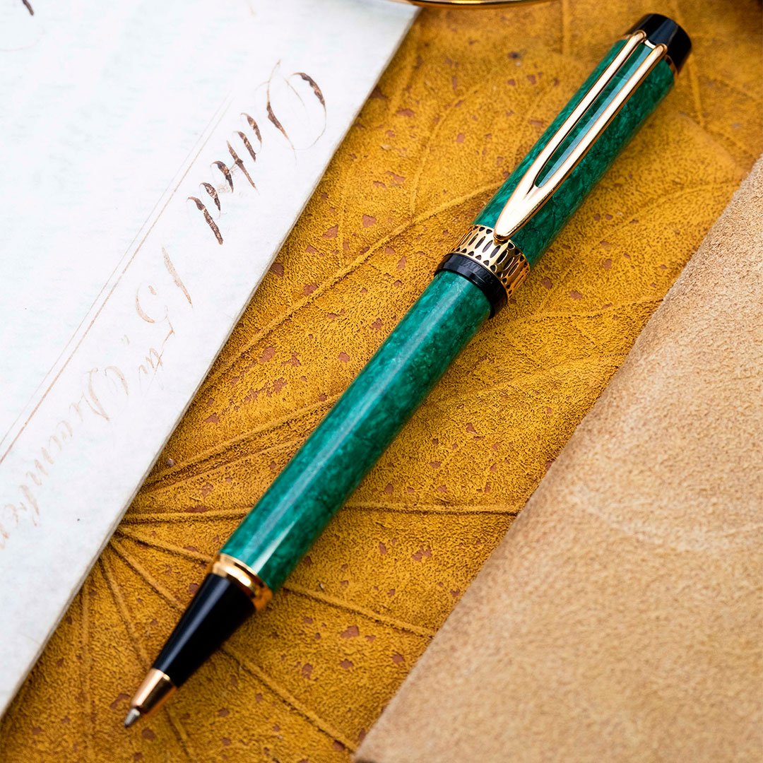 WA0060 - Waterman - Waterman Pratician Green - Collectible fountain pens & more-1