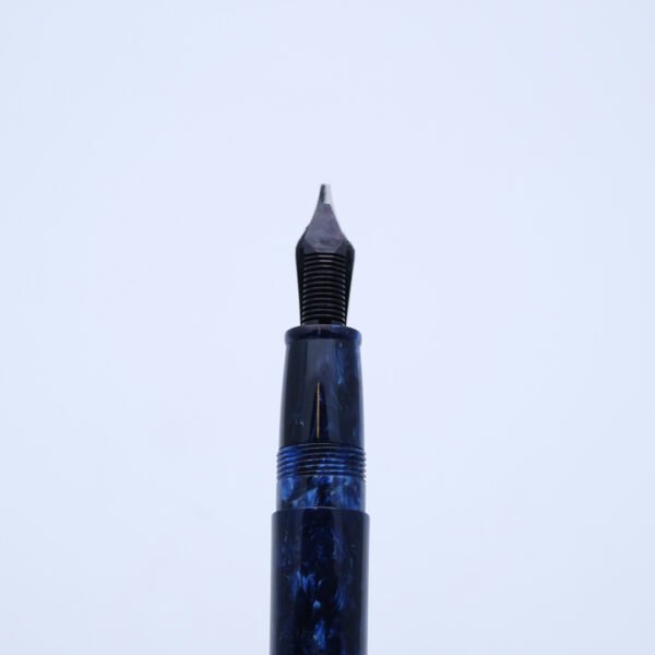 DE0077 - Delta - Fusion Blue - Collectible fountain pens & more-1