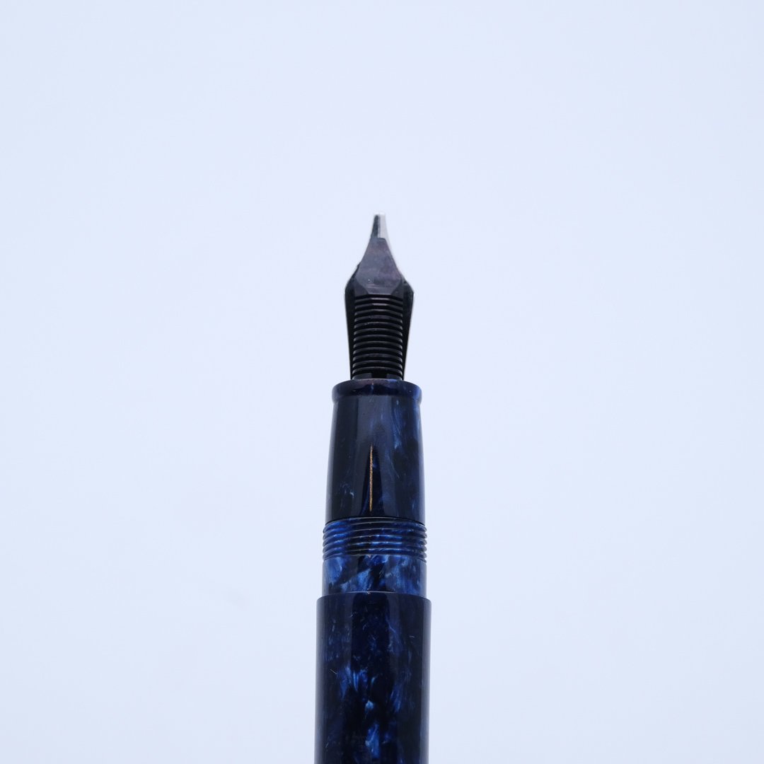 DE0077 - Delta - Fusion Blue - Collectible fountain pens & more-1