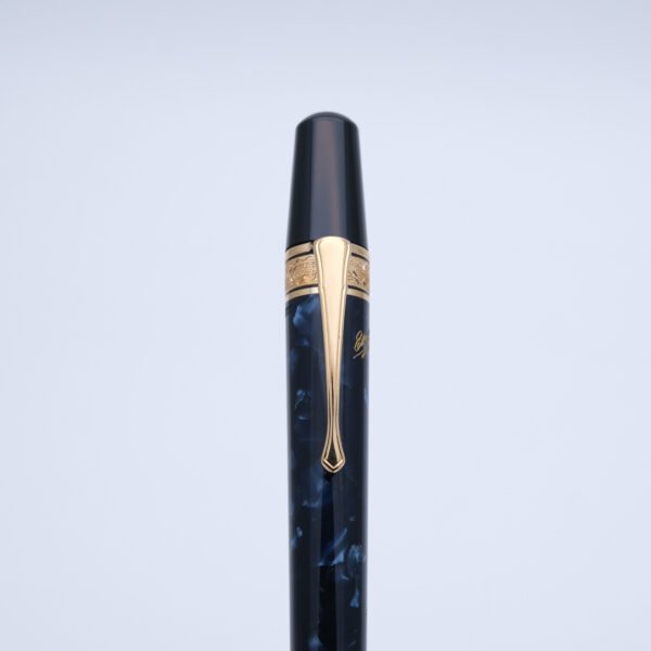 2 - MB0676 - Montblanc - Poe - Collectible fountain pens & more