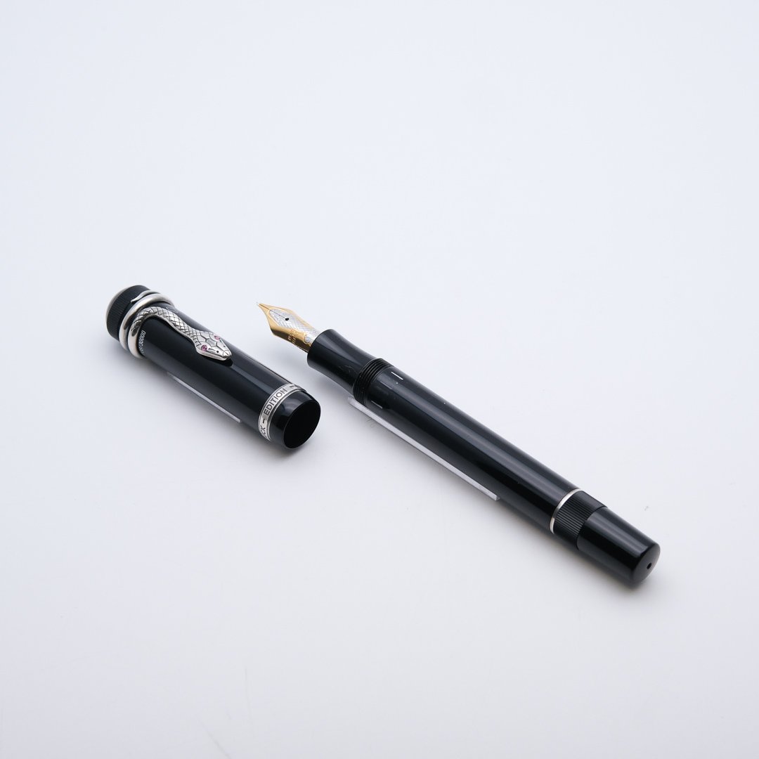 MB0669 - Montblanc - Christie - Collectible fountain pens & more -1