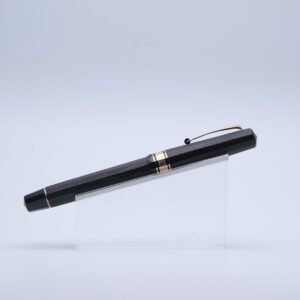 OM0211 - Omas - Paragon Vintage Grey N°13-931 - Collectible fountain pens & more