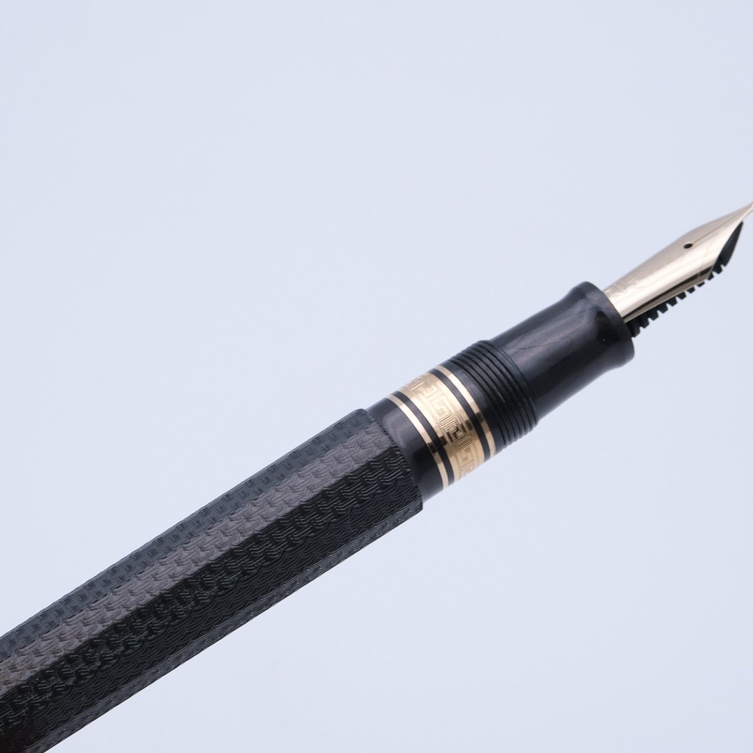 OM0211 - Omas - Paragon Vintage Grey N°13-931 - Collectible fountain pens & more