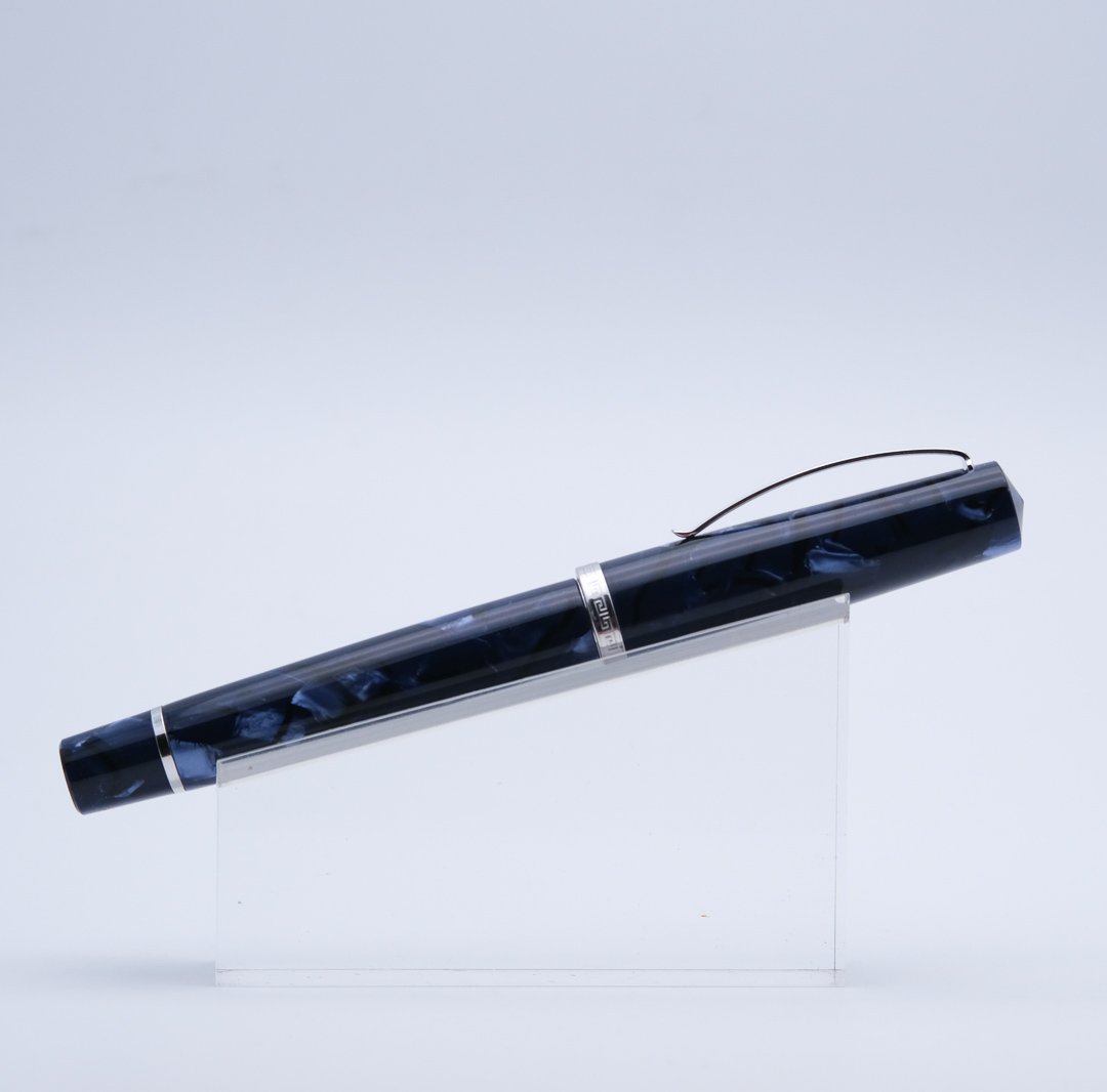 OM0219 - Omas - Bologna Blue Royale - Collectible fountain pens & more -1