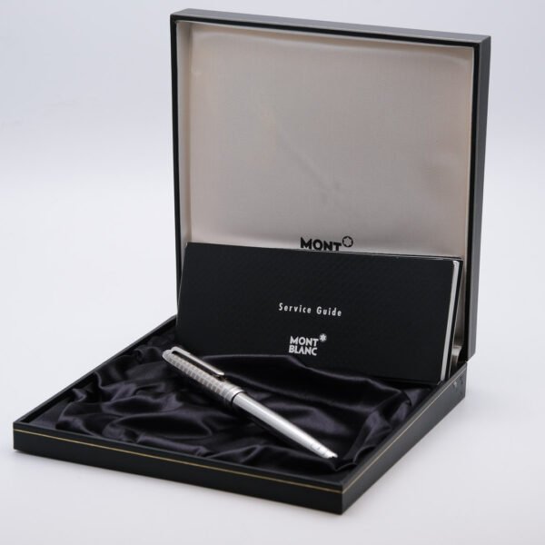 MB0709 - Montblanc - 145 Solitaire Stainless Steel 2 - Collectbile fountain pens and more - 1