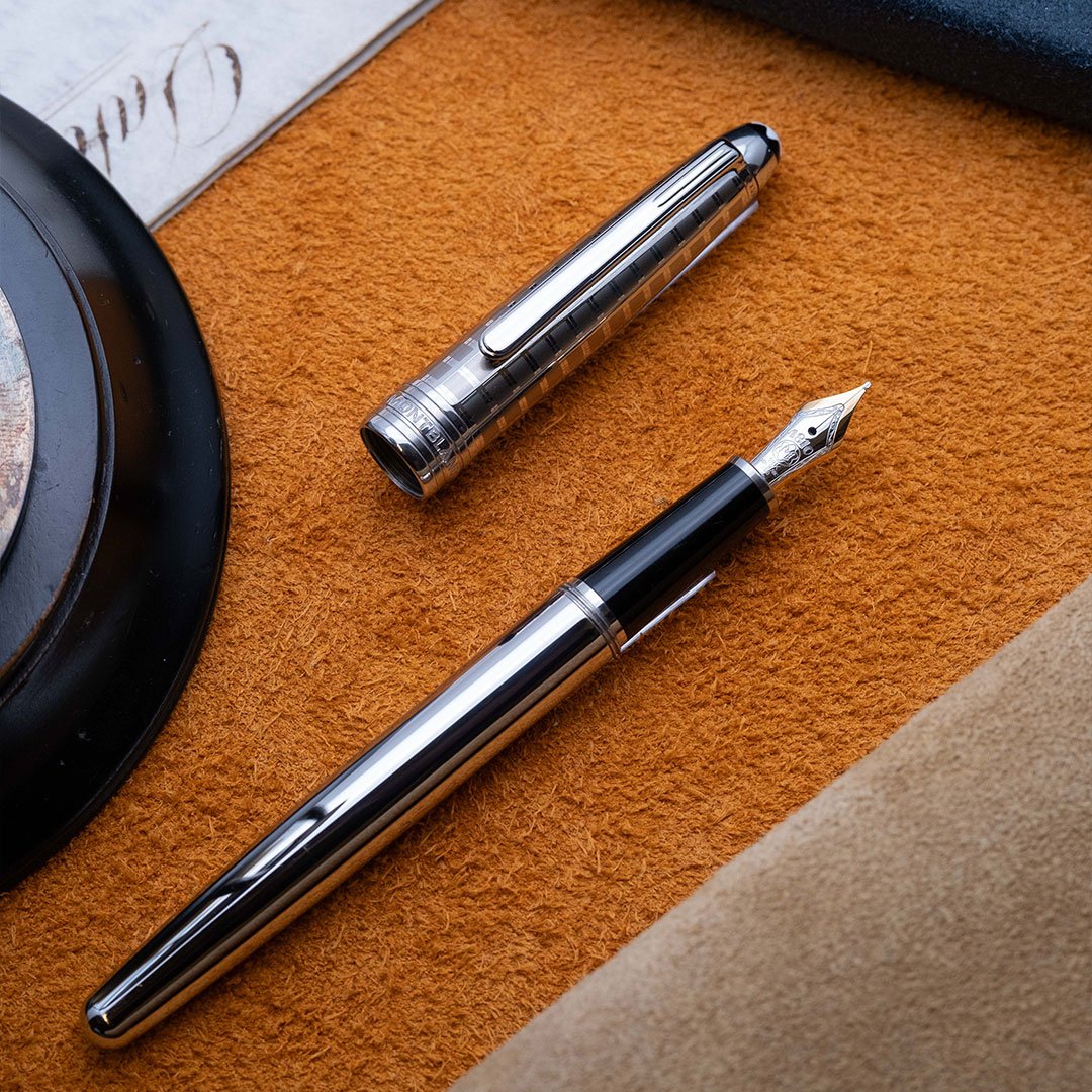 MB0709 - Montblanc - 145 Solitaire Stainless Steel 2 - Collectbile fountain pens and more - 1