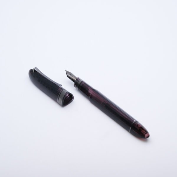 OM0253 - Omas - 360 Lucens Guilloche Black finish n°005-360-- Collectible fountain pens & more -1