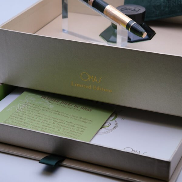 OM0262 - Omas - Premier Jouet 200 Ans 1811-2010 - Collectible fountain pens & more - Collectbile fountain pens and more - 1