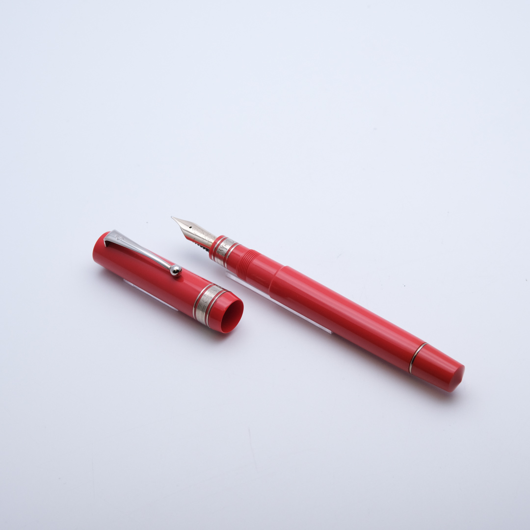 OM0116 - Omas - Ferrari red - Collectible fountain pens & more - -1