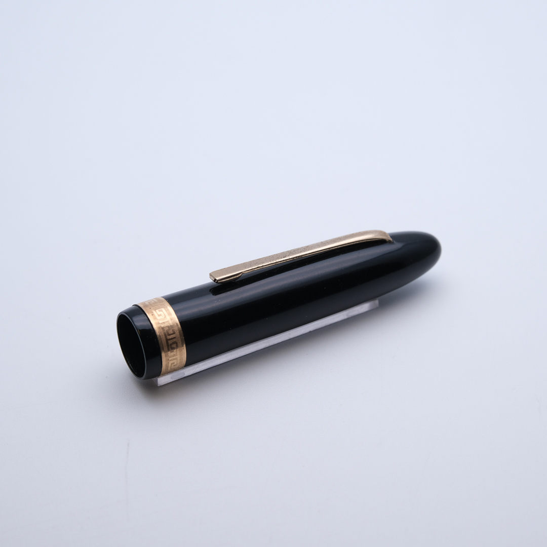 OM0174 - Omas - Ogiva Black - Collectible fountain pens & more-1