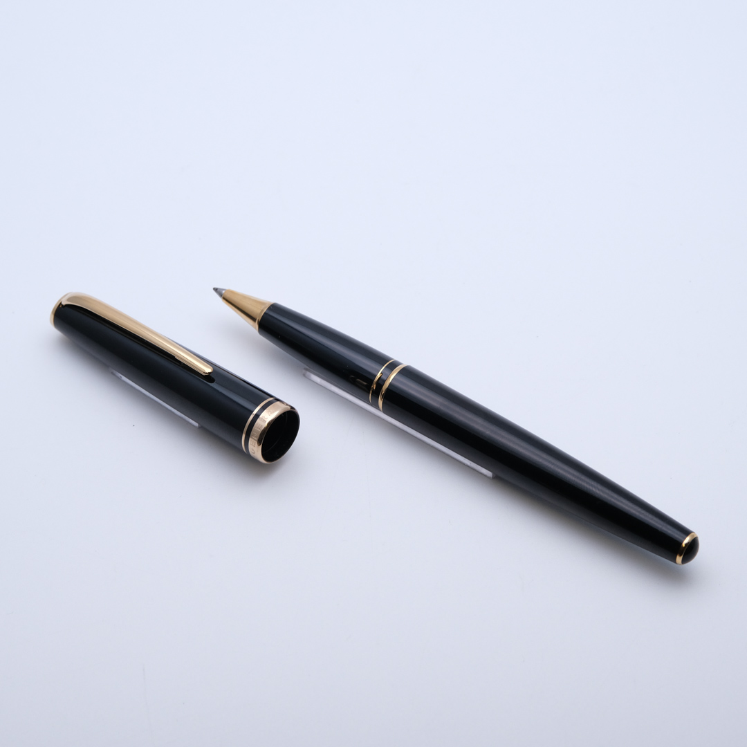 MB0477 - Montblanc - Generation black - Collectible fountain pens & more -1-3